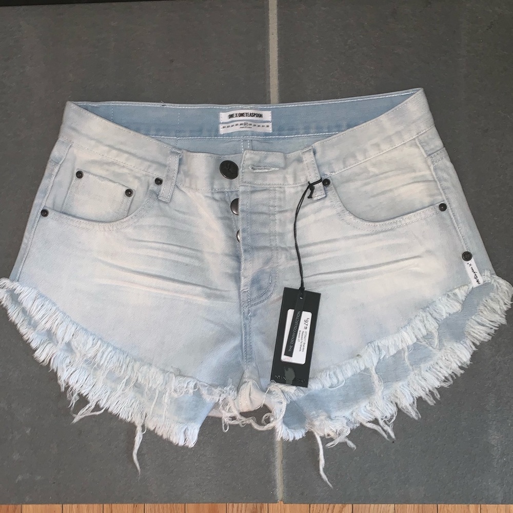 One Teaspoon Brando’s Relaxed Fit Cutoffs 27